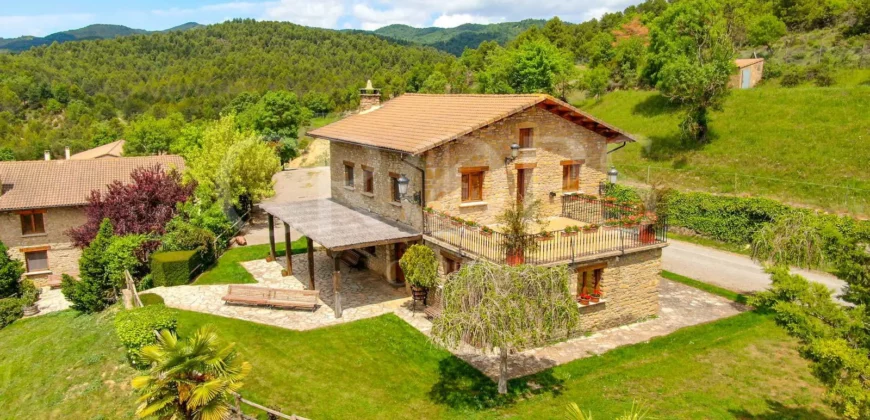 Finca residencial y cinegética vallada en el Pirineo aragonés