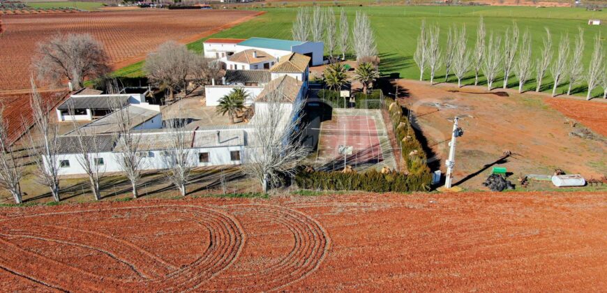 Finca agrícola y residencial en la provincia de Ciudad Real