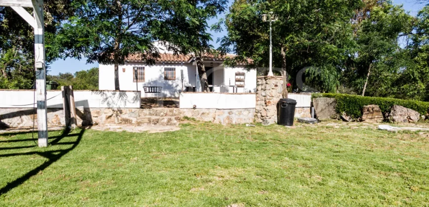 Finca de caza con vivienda cerca de Córdoba