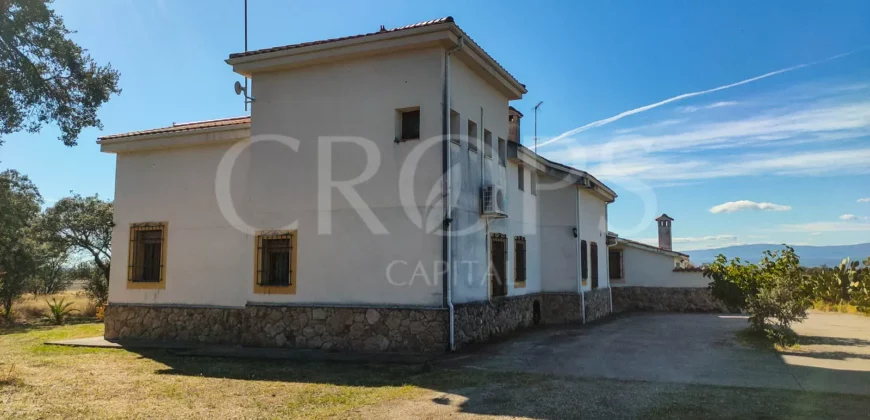 Finca con casa en venta en la Sierra de Gredos