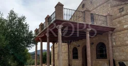 En venta, olivar de regadío con vivienda en el norte de Málaga