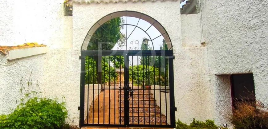 En venta exclusiva masía en Valencia