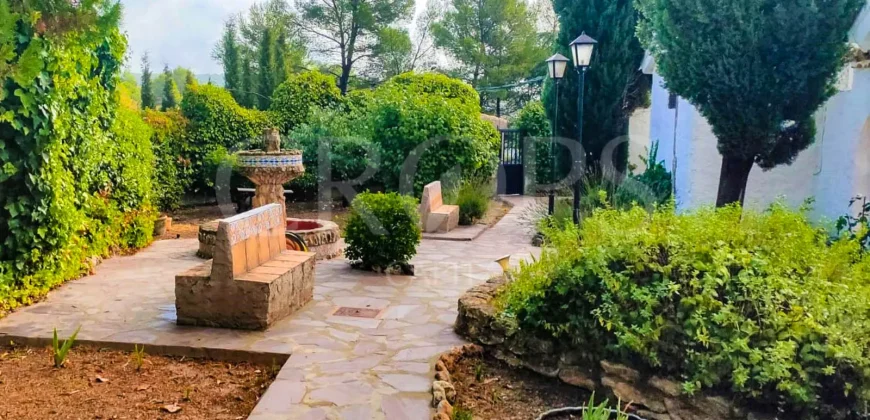 En venta exclusiva masía en Valencia