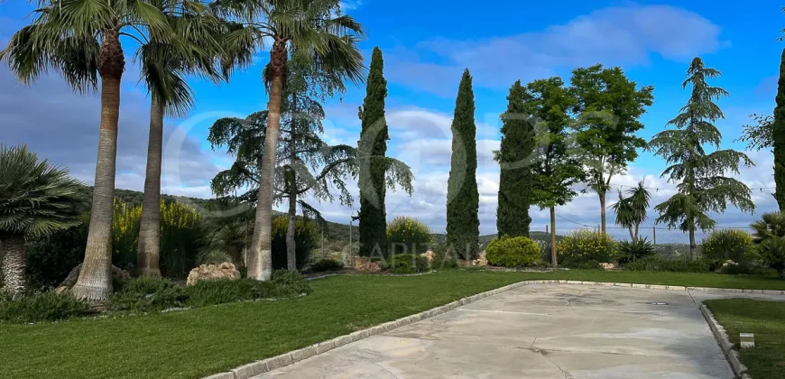 Finca residencial y ecuestre en venta cerca de Málaga